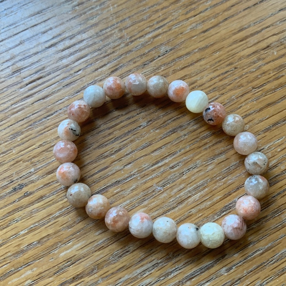 PEACH MOONSTONE BRACELET